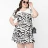 Smak Parlour Plus Size Black & White Psychedelic Floral Print Mini Dress