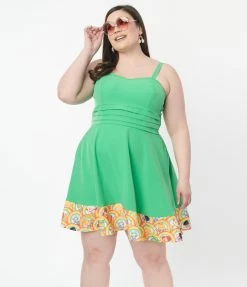 Rainbow Brite XÃ¥ÃŠUnique Vintage Plus Size 1950s Green & The Color Kids Flare Dress