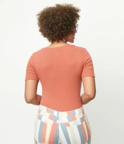 A Beauty By BNB Sale Coral V-Neckline Short Sleeve Bodysuit