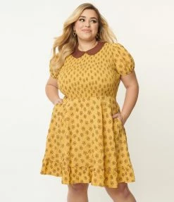 Smak Parlour Plus Size Mustard & Brown Floral Smocked Fit & Flare Dress