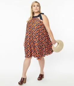 Smak Parlour Plus Size Navy & Red Chain Print Pleated Shift Dress Sale
