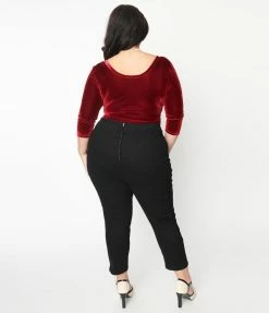 Unique Vintage Plus Size Black V-Waist Crop Pants