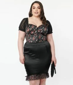 Betty Boop X Unique Vintage Plus Size Black Floral Sweetheart Blouse