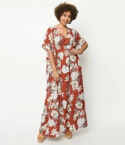 Swimwear Unique Vintage Rust & White Floral Burton Caftan Dress