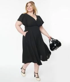 Trending Unique Vintage Plus Size Black Texture Swing Dress