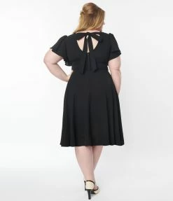 Trending Unique Vintage Plus Size Black Texture Swing Dress