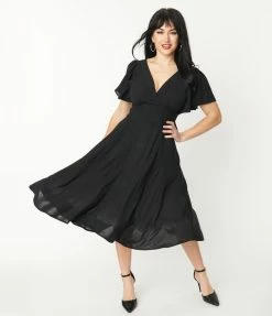 Trending Unique Vintage Black Texture Swing Dress