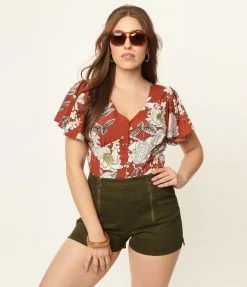 Unique Vintage Rust Red & White Floral Flutter Sleeve Blouse