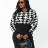 Sale Unique Vintage Plus Size 1950s Black & Ivory Houndstooth Sweater