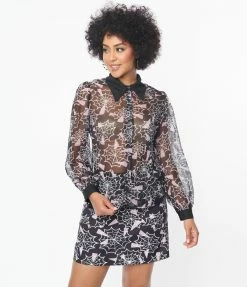 Smak Parlour 1950s Black & Purple Spiderweb Print Blouse