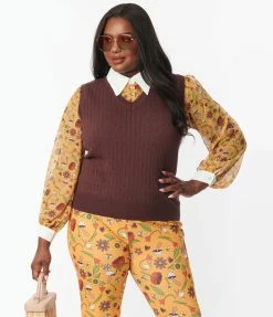 Smak Parlour Plus Size Brown Chandler Crop Sweater Vest Trending