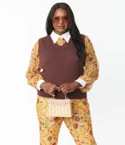 Smak Parlour Plus Size Brown Chandler Crop Sweater Vest Trending