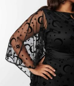 Sale Smak Parlour Plus Size Black Mesh Moon & Stars Social Climber Caftan