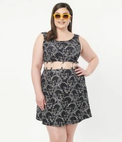 Smak Parlour Plus Size Black Scaredy Cat Gettin Groovy Dress