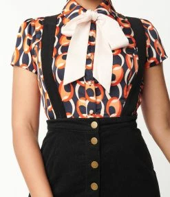 Trending Smak Parlour Navy & Red Chain Print Power Play Blouse