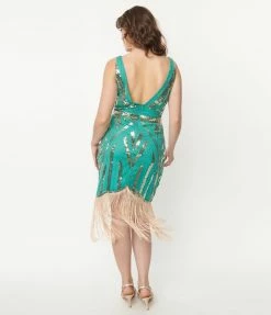 Sale Unique Vintage 1920s Turquoise & Gold Sequin Flapper Dress