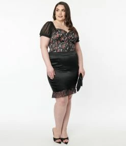 Betty Boop X Unique Vintage Plus Size Black Satin Mini Skirt Fan Flair