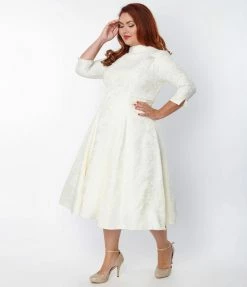 Unique Vintage Plus Size Ivory Brocade Bridal Swing Dress Clothing