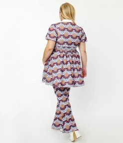 Clothing Smak Parlour Plus Size Blue & Pink Flower Power Find Your Flare Pants