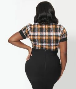 Unique Vintage Plus Size Brown & Black Plaid Short Sleeve Sweater Clothing