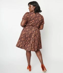 Unique Vintage Plus Size Brown & Orange Floral Flare Dress New Arrivals!