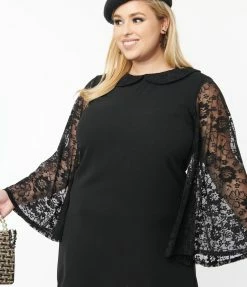 Clothing Smak Parlour Plus Size Black & Lace Sleeve Mini Dress