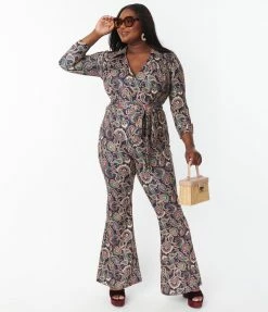 Trending Unique Vintage Plus Size Navy Paisley Print Jumpsuit