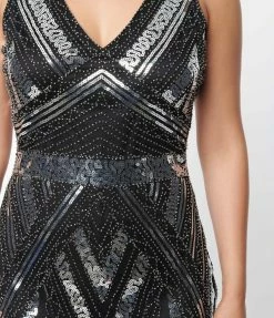 New Arrivals! Unique Vintage 1920s Black & Silver Sequin Flapper Dress