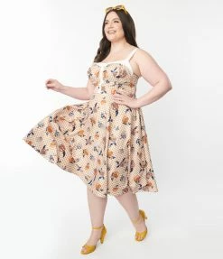 Unique Vintage Plus Size 1950s Rust Gingham & Floral Swing Dress Sale