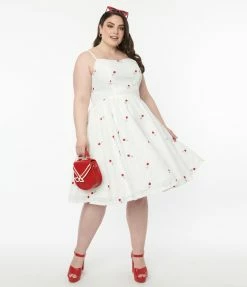 Magnolia Place Plus Size White & Red Raspberry Eyelet Ray Swing Dress Clothing