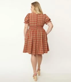 New Arrivals! Unique Vintage Plus Size Rust Red & Green Plaid Smocked Flare Dress