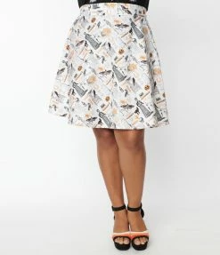 Retrolicious Plus Size Ivory & Gothic Print Skater Skirt Sale