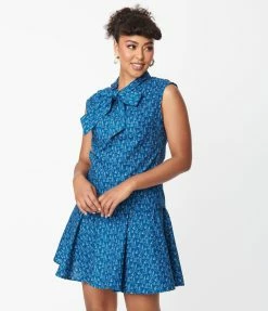 Retrolicious Navy Sailboats Bow Blouse Clothing