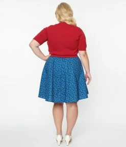 Retrolicious Plus Size Navy Sailboats Flare Skirt Clothing
