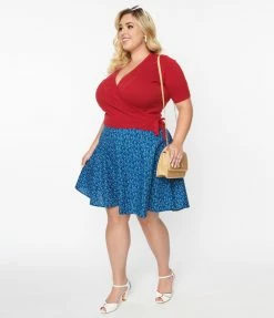 Retrolicious Plus Size Navy Sailboats Flare Skirt Clothing