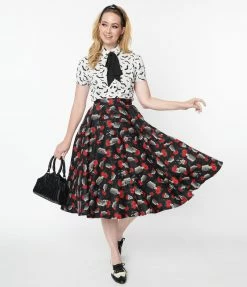 Lifestyle Group (UK) Ltd Black & Skull Rose Swing Skirt Clothing