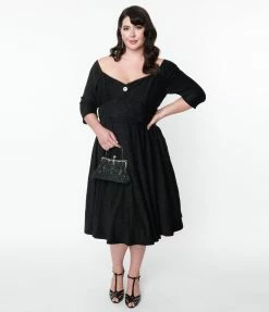 Unique Vintage Plus Size Black Velvet Lamar Swing Dress