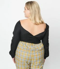 Collectif Plus Size Black Wrap Crop Top New Arrivals!