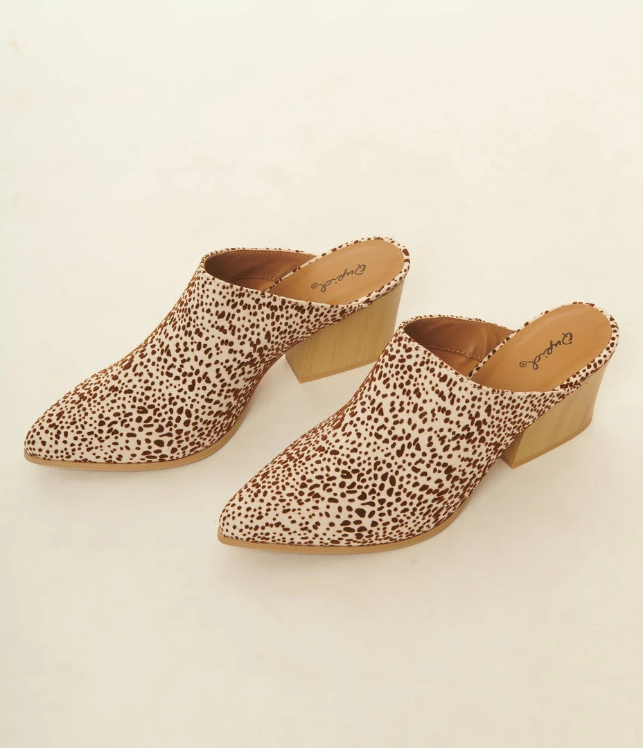 Qupid Cream & Brown Cheetah Suede Mule Heels