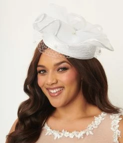 Too Too Hat Accessories White Sinamay Pillbox Hat
