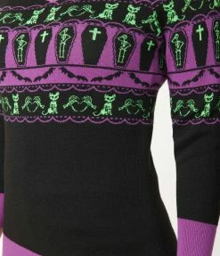 Sale Unique Vintage 1950s Black Coffins & Cats Fair Isle Pattern Scully Sweater