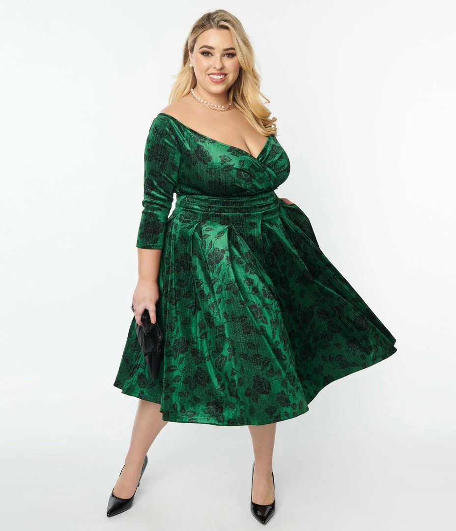 Unique Vintage Plus Size Green & Black Rose Velvet Marceline Swing Dress