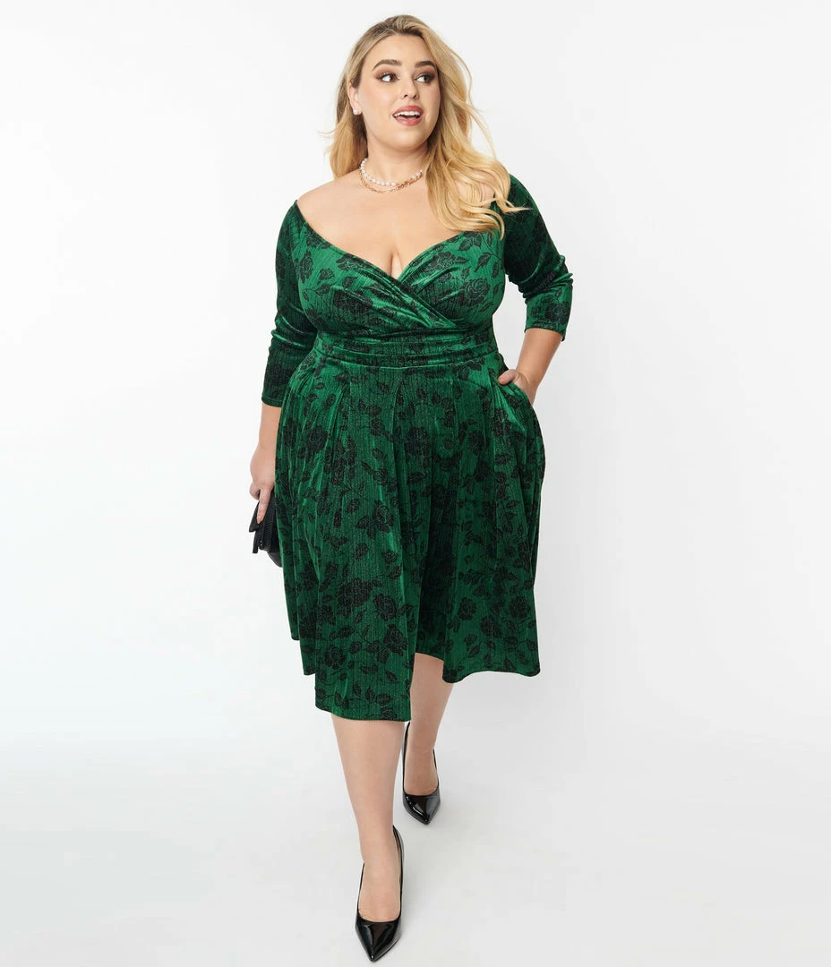 Unique Vintage Plus Size Green & Black Rose Velvet Marceline Swing Dress