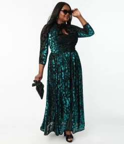 Unique Vintage Plus Size Teal Green Devore Velvet Tallullah Duster Clothing