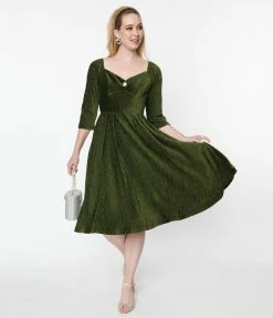 Unique Vintage Green Velvet Lamar Swing Dress