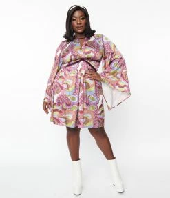 Trending Smak Parlour Plus Size Purple & Green Paisley Print Mini Dress