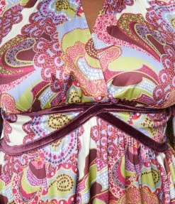 Trending Smak Parlour Plus Size Purple & Green Paisley Print Mini Dress