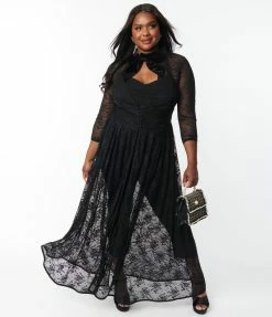 Unique Vintage Plus Size Black Floral Lace Tallullah Duster