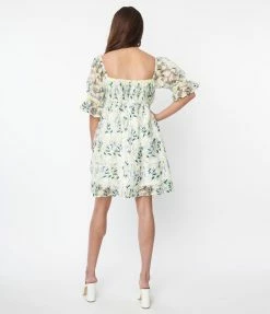 Sale Magnolia Place White & Green Daisy Tulle Babydoll