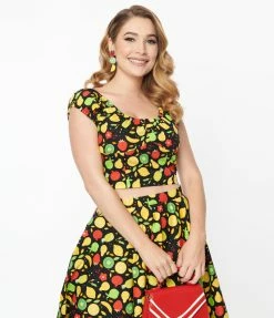 Sale Magnolia Place Tropical Fruit Bounty Print May Crop Top